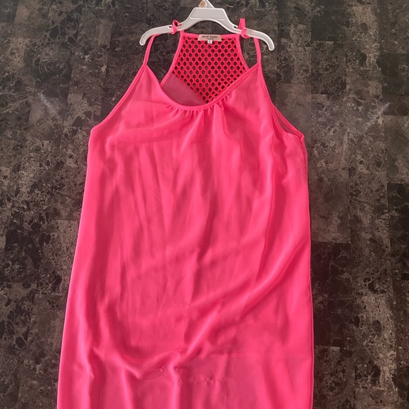 Dress - Picture 1 of 2